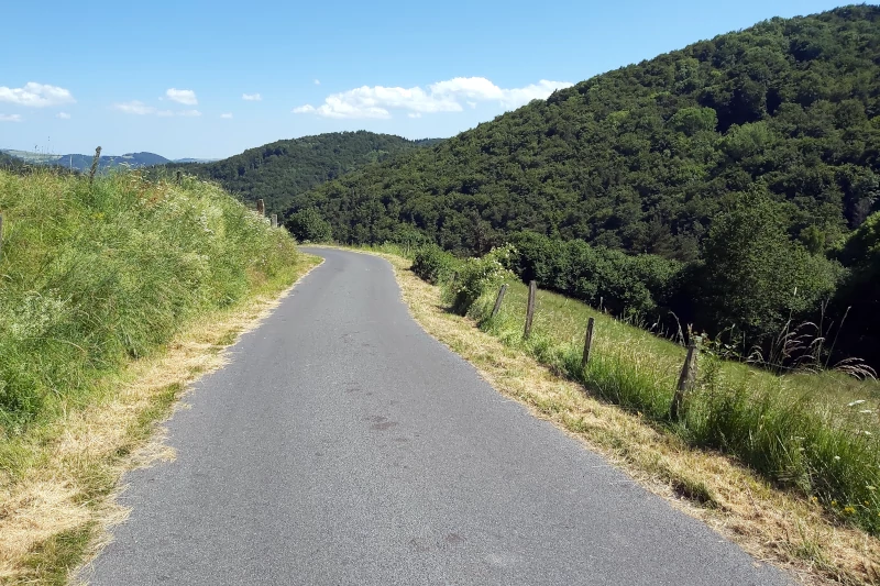 Descente col de la croix de Lampre vers Ferrières