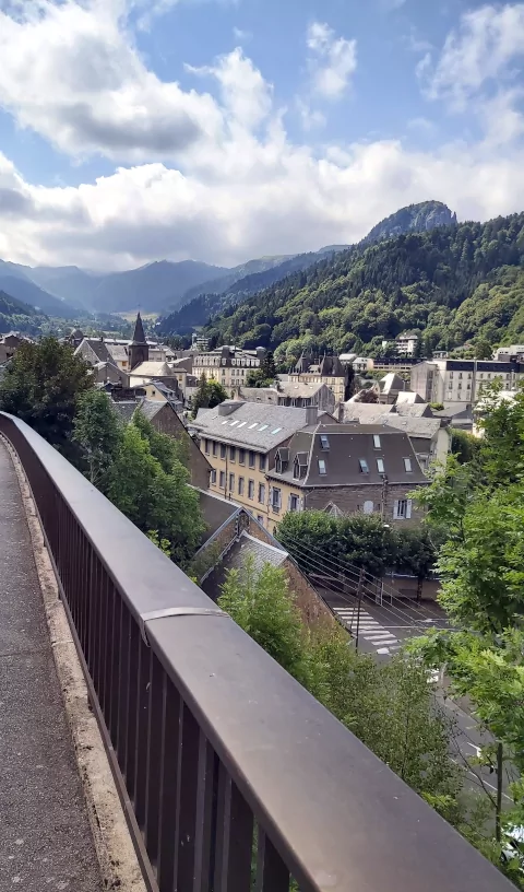 Le Mont-Dore et pic du Capucin