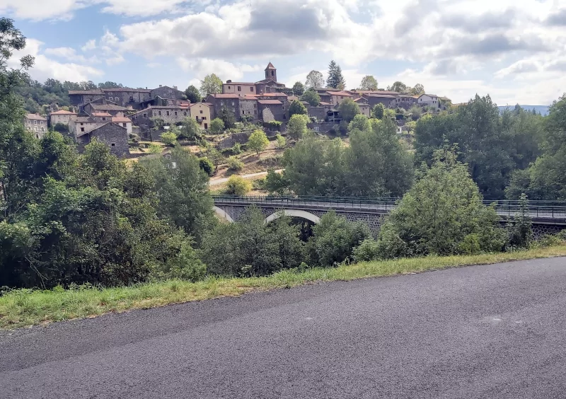 le village de Saint Arcons d'Allier